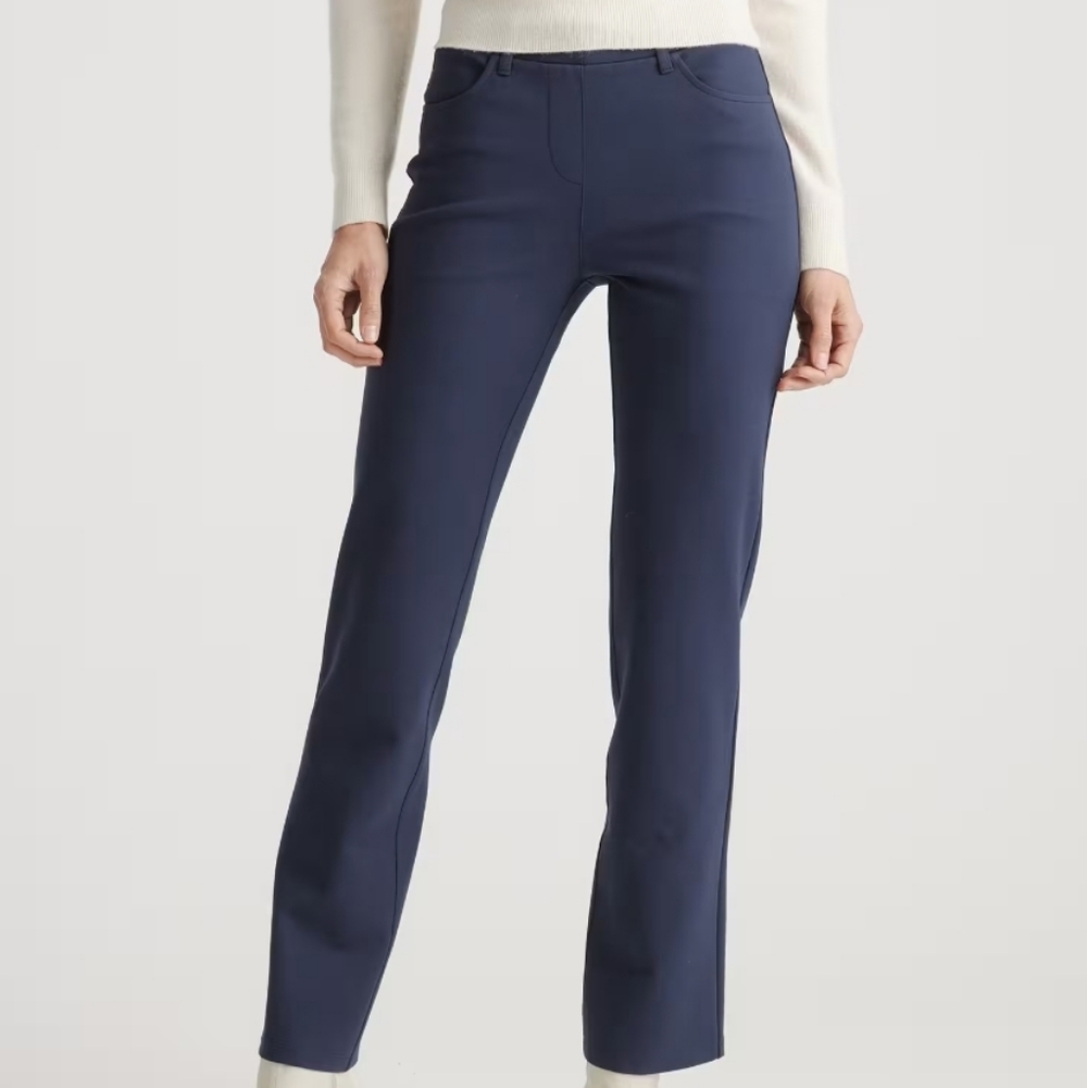 Quince Ultra-Stretch Ponte Straight Leg 4-Pocket Pants, Size M in Navy